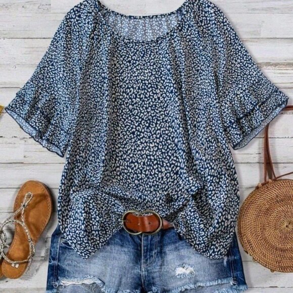 Women's Plus Size 2X Navy Leopard Round Neck Tiered Short Ruffled Sleeve Blouse - Picture 6 of 11